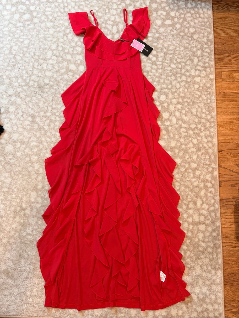 PrettyLittleThing Red Ruffle Maxi Dress - Picture 4 of 10